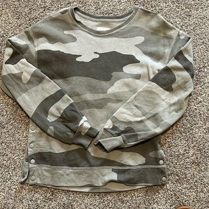 Camo A&F Sweatshirt. Size S